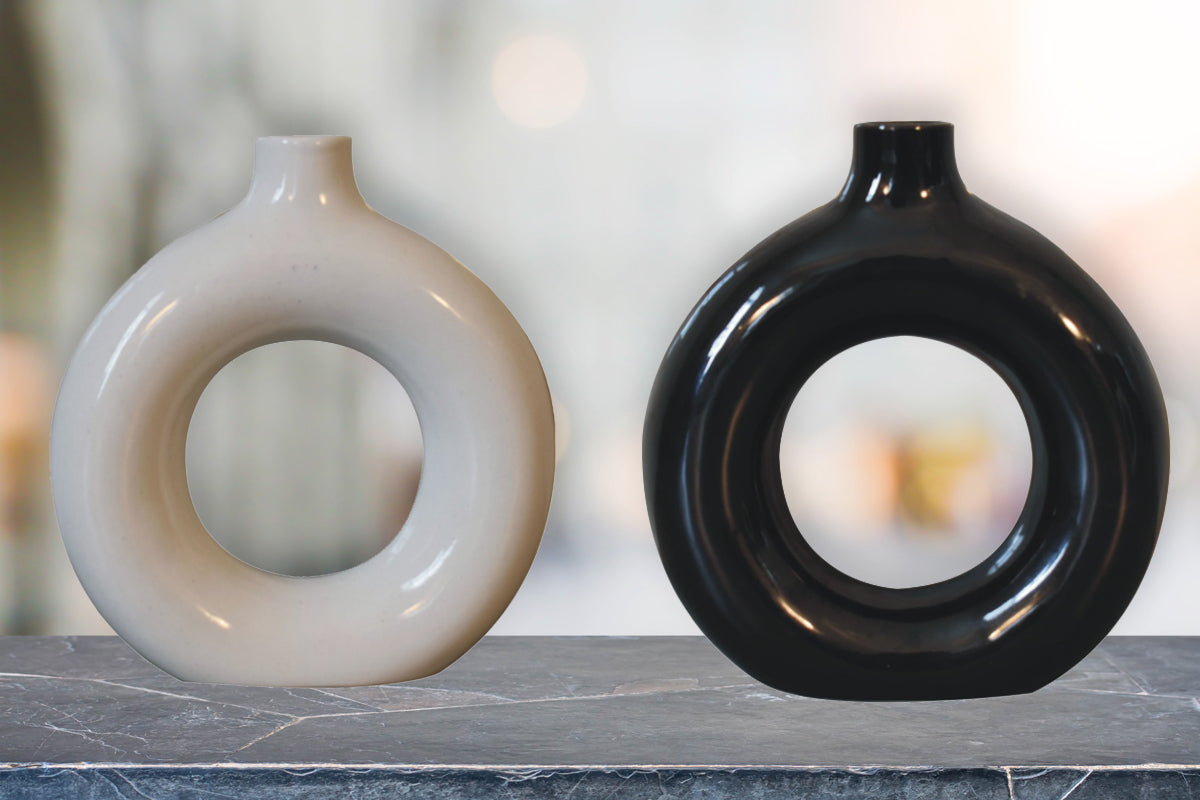 Black &amp; White Gloss Flower Vase
